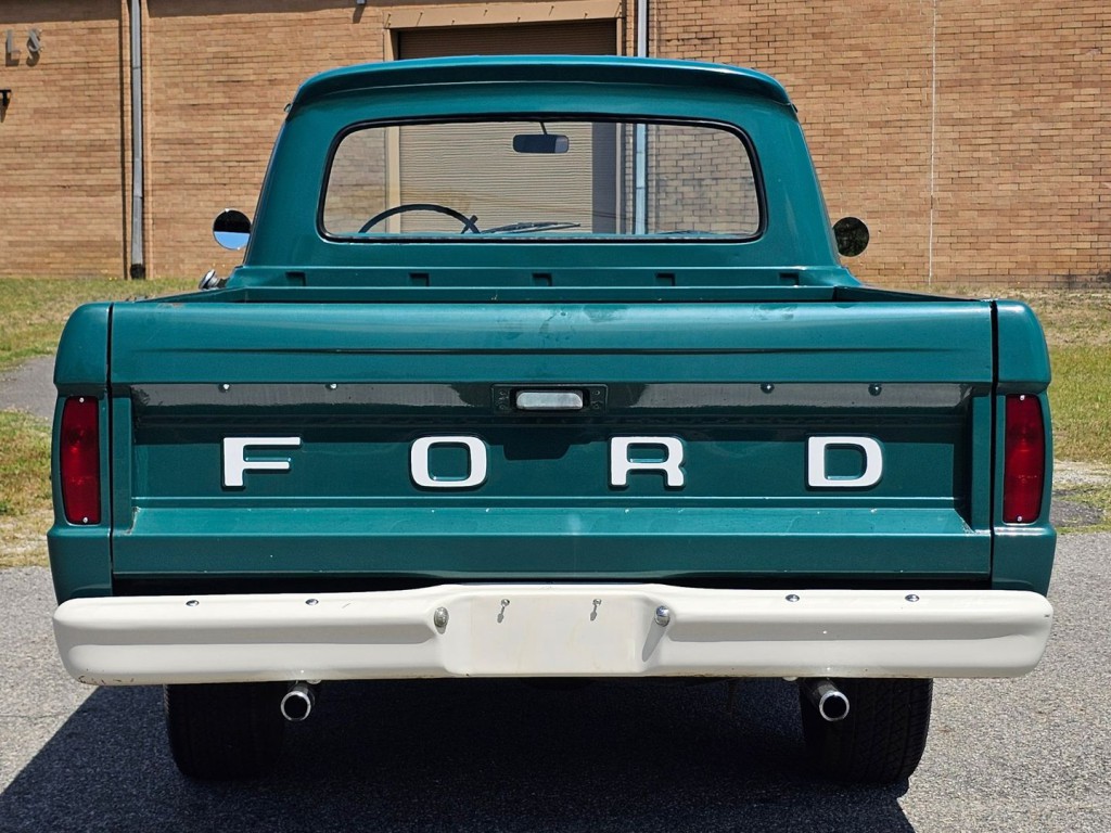 1964 Ford F-100 Image 41