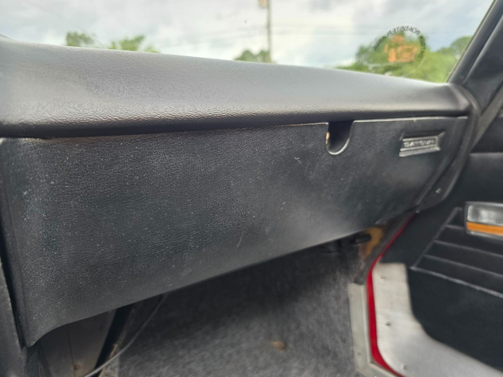 1969 Datsun 1600 Image 22