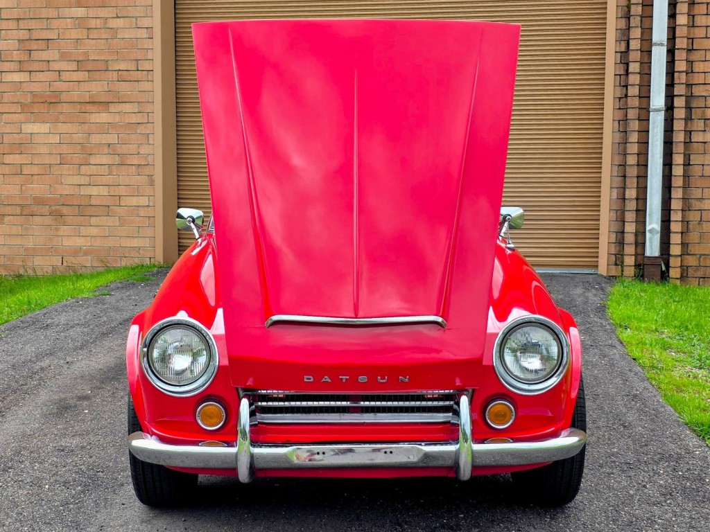 1969 Datsun 1600 Image 35