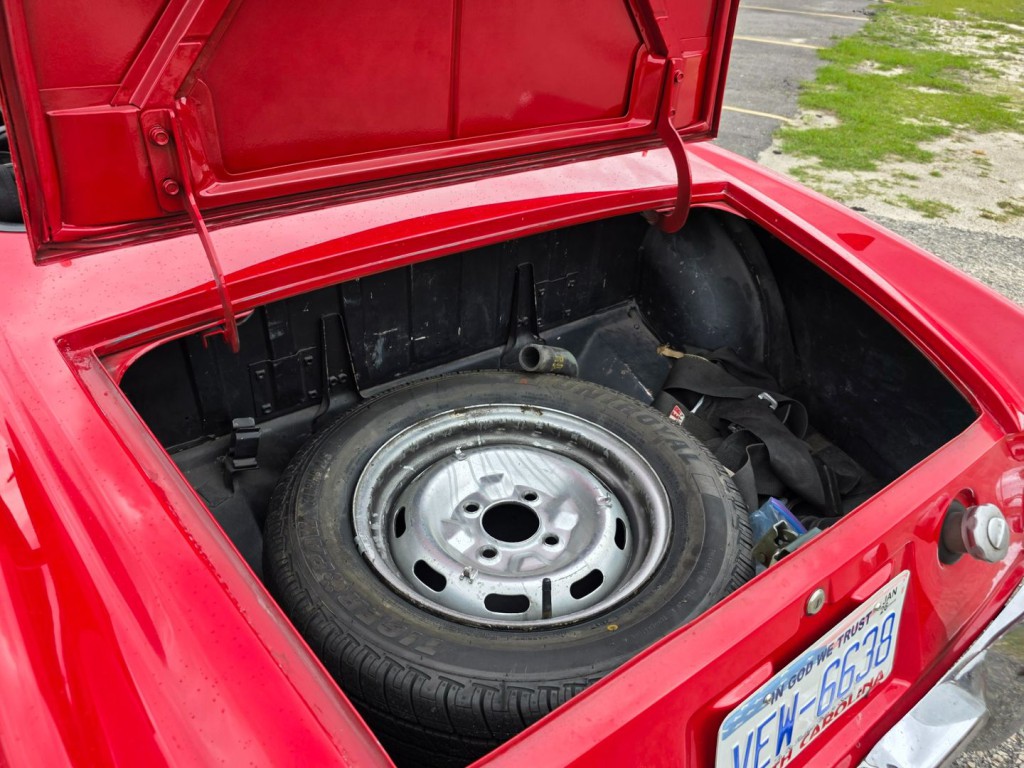 1969 Datsun 1600 Image 43