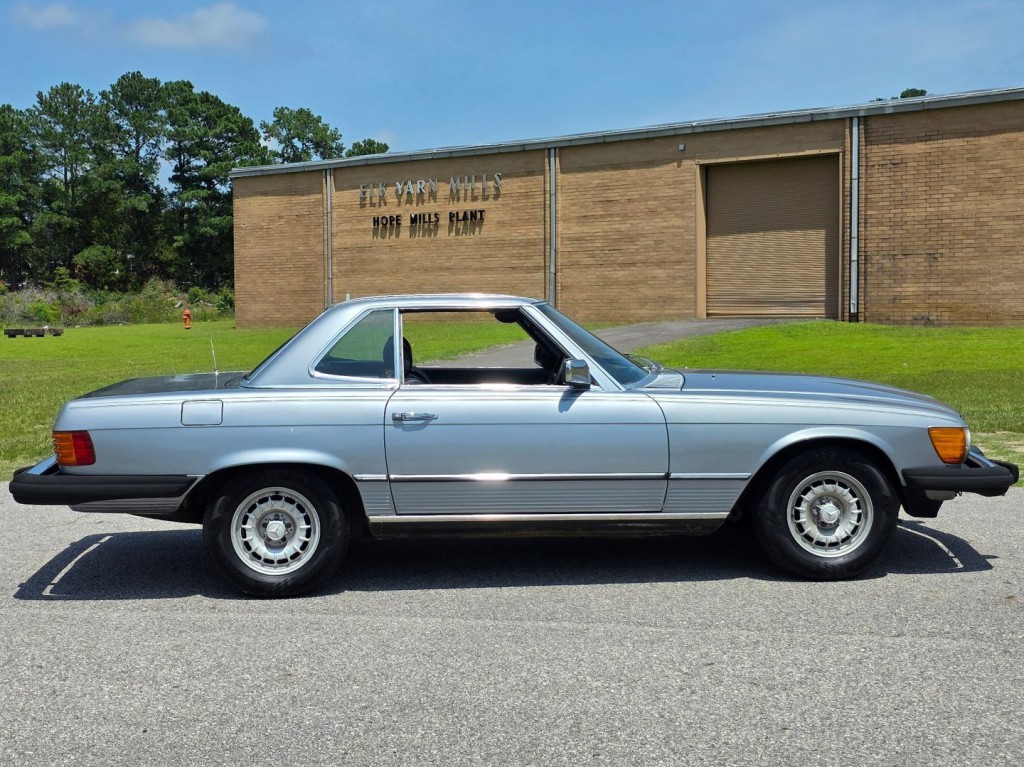 1982 Mercedes-Benz 380-Class Image 6