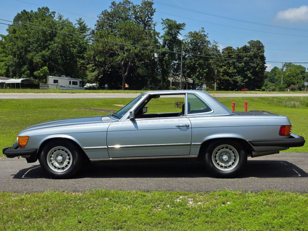 1982 Mercedes-Benz 380-Class Image 12