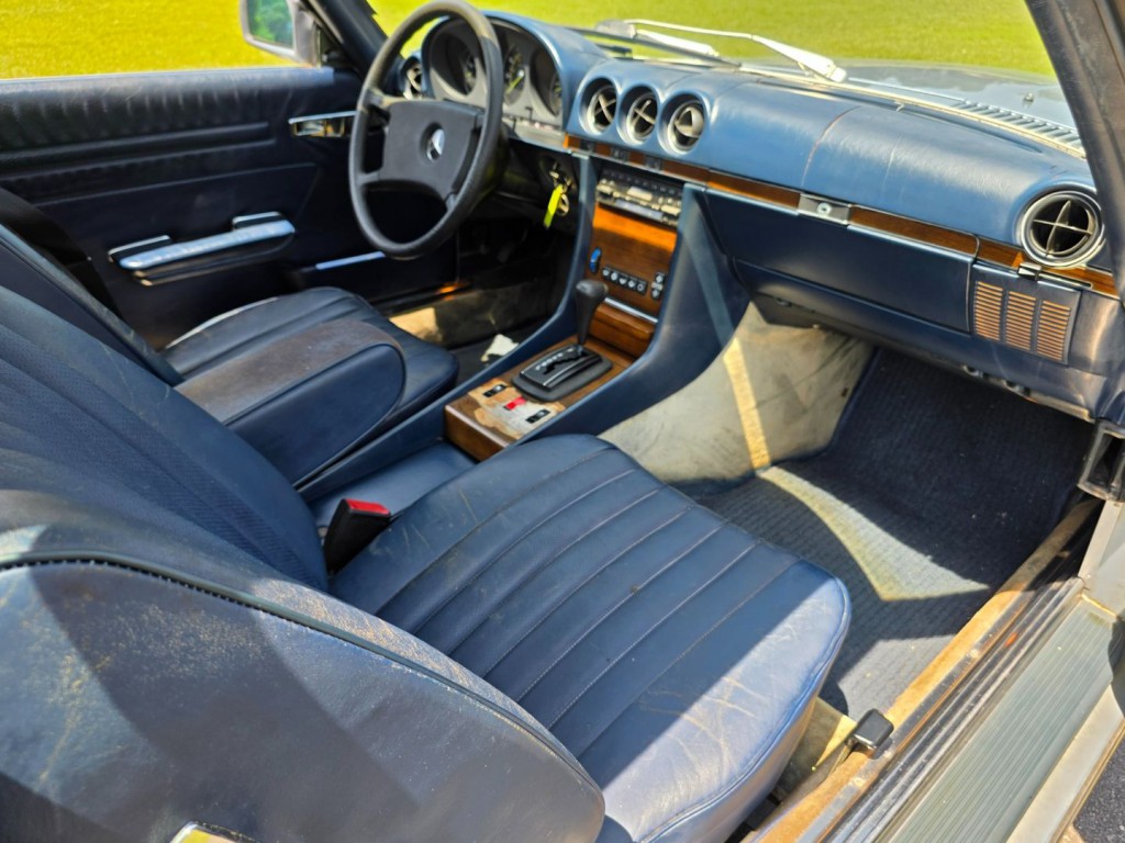 1982 Mercedes-Benz 380-Class Image 28
