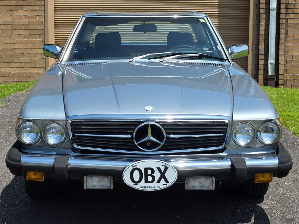 1982 Mercedes-Benz 380-Class Image 36
