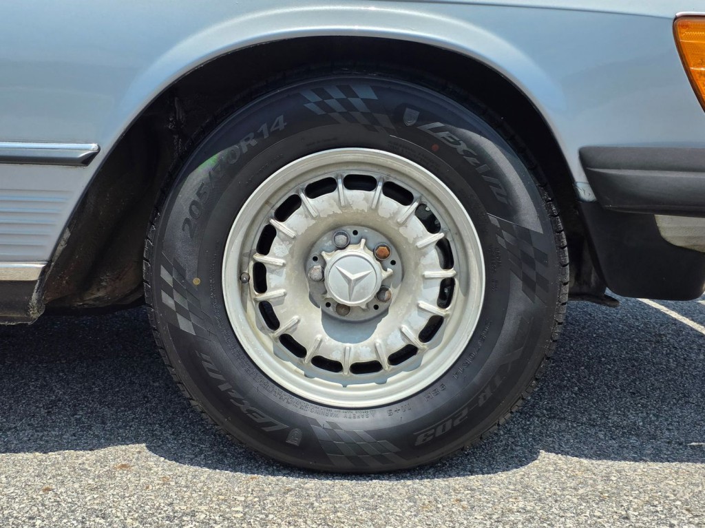 1982 Mercedes-Benz 380-Class Image 49