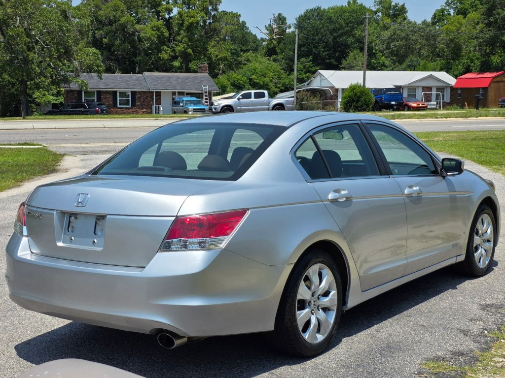 2010 Honda Accord Image 7