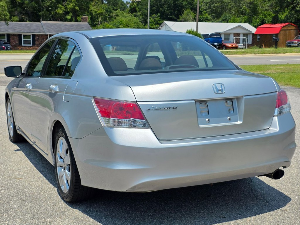2010 Honda Accord Image 10