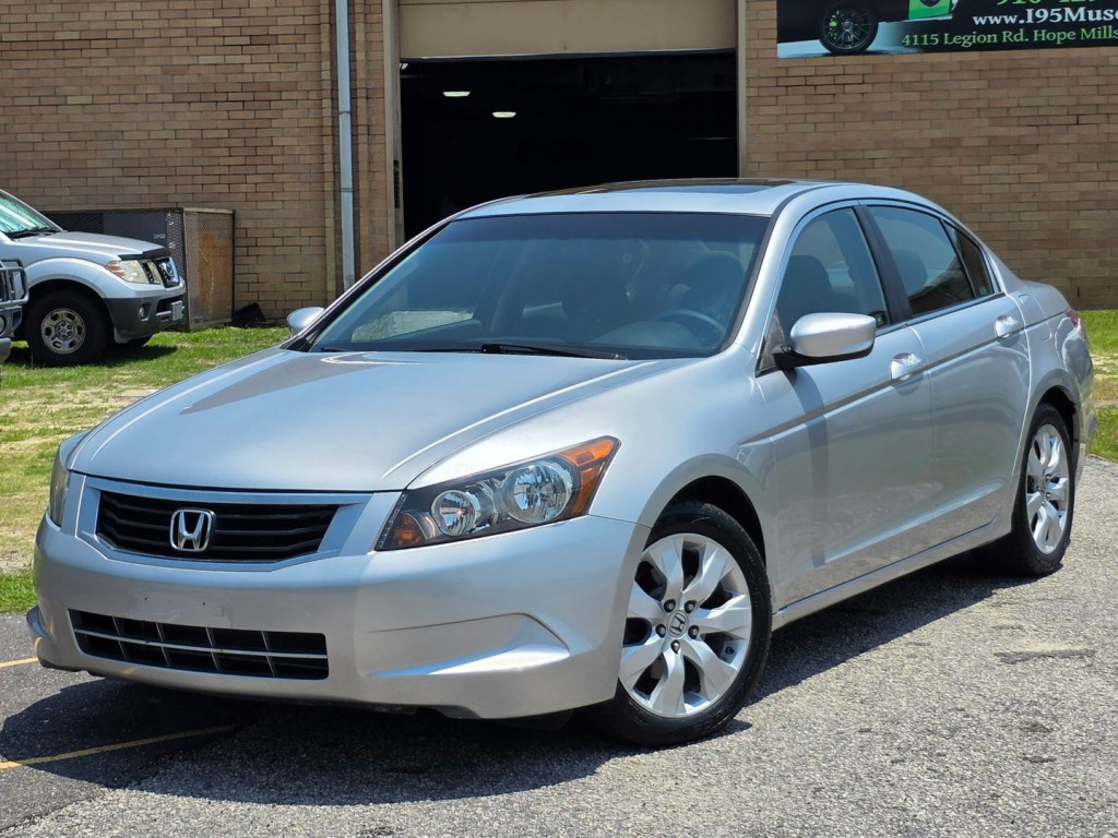 2010 Honda Accord Image 13