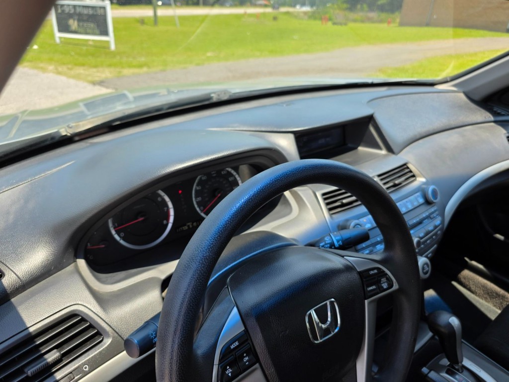 2010 Honda Accord Image 35