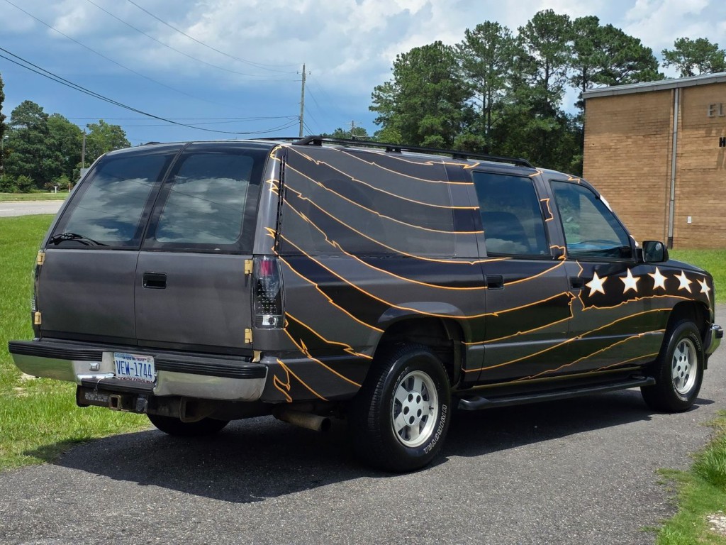 1993 Chevrolet Suburban Image 7