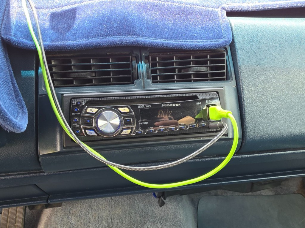 1993 Chevrolet Suburban Image 20