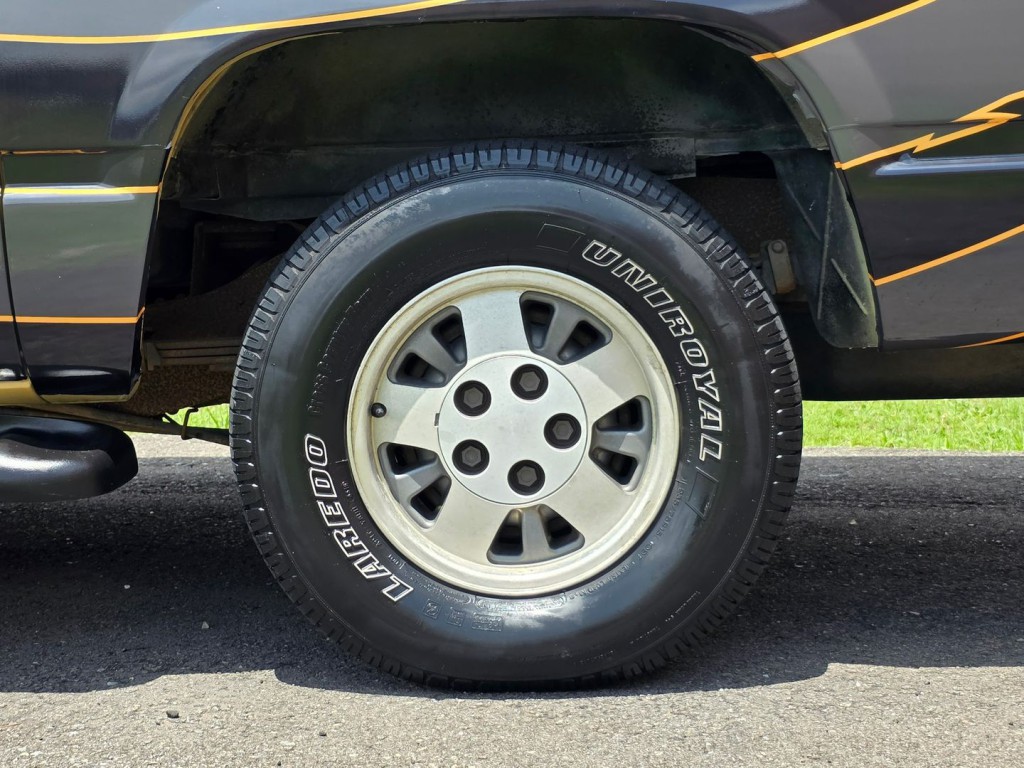 1993 Chevrolet Suburban Image 51