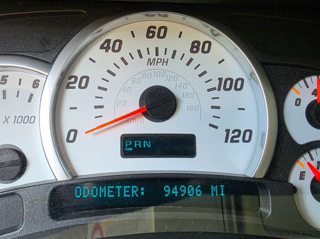 2003 HUMMER H2 Image 20