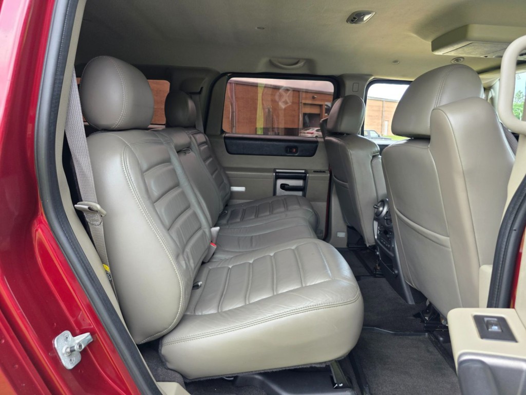 2003 HUMMER H2 Image 34