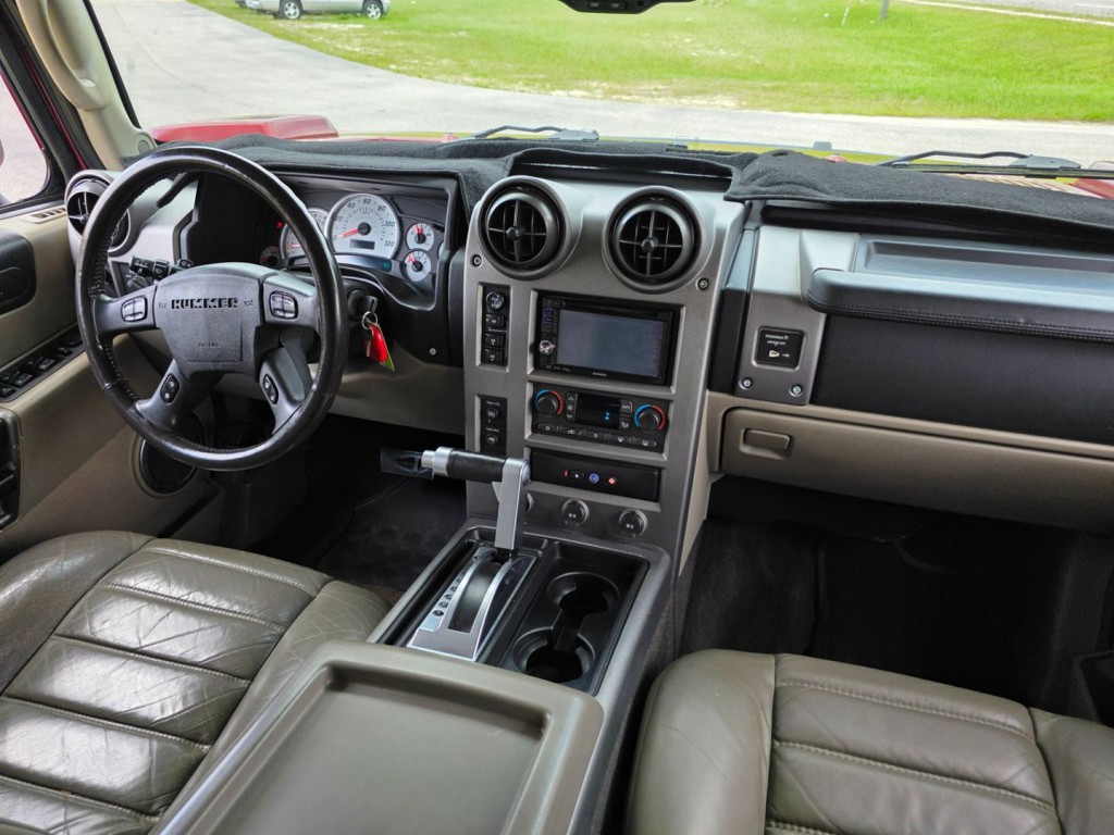 2003 HUMMER H2 Image 38