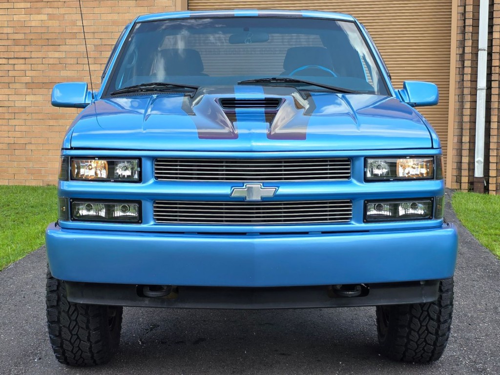 1997 Chevrolet C/K 1500 Image 3