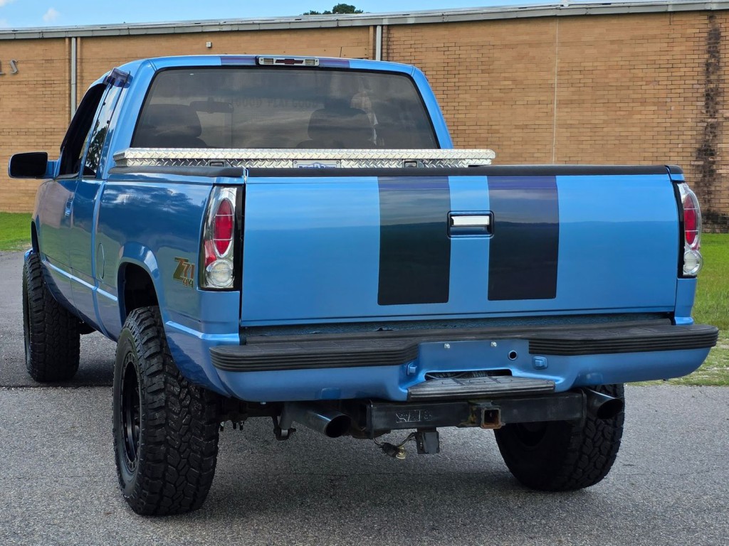 1997 Chevrolet C/K 1500 Image 10