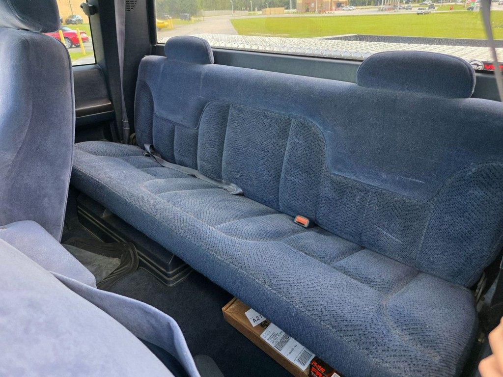 1997 Chevrolet C/K 1500 Image 27