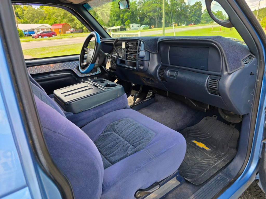 1997 Chevrolet C/K 1500 Image 31