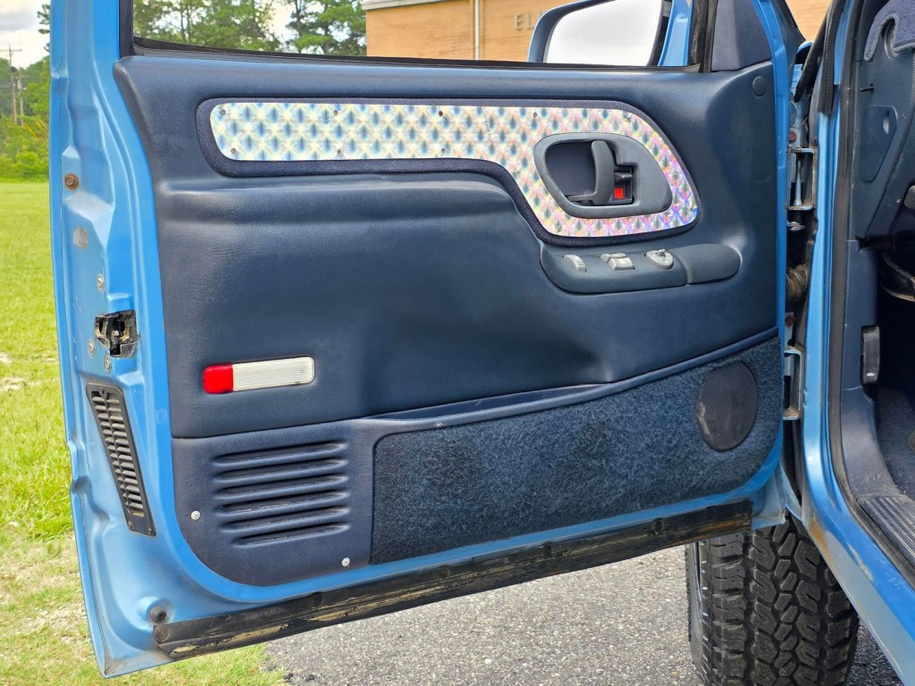 1997 Chevrolet C/K 1500 Image 37