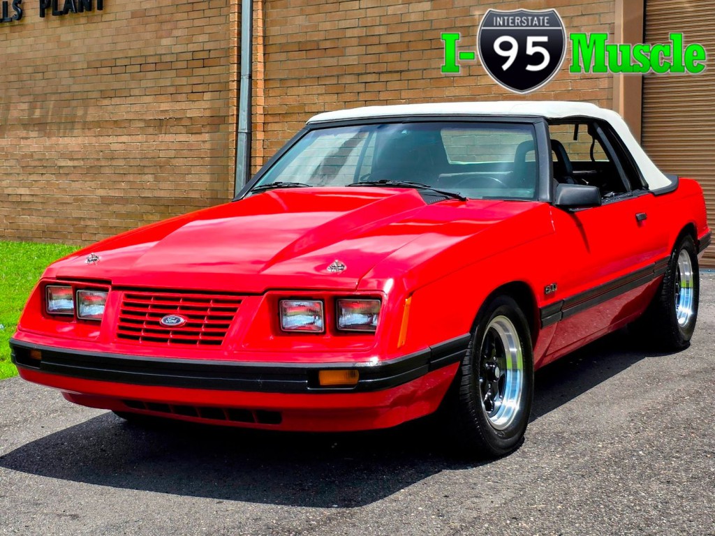 1984 Ford Mustang Image 1