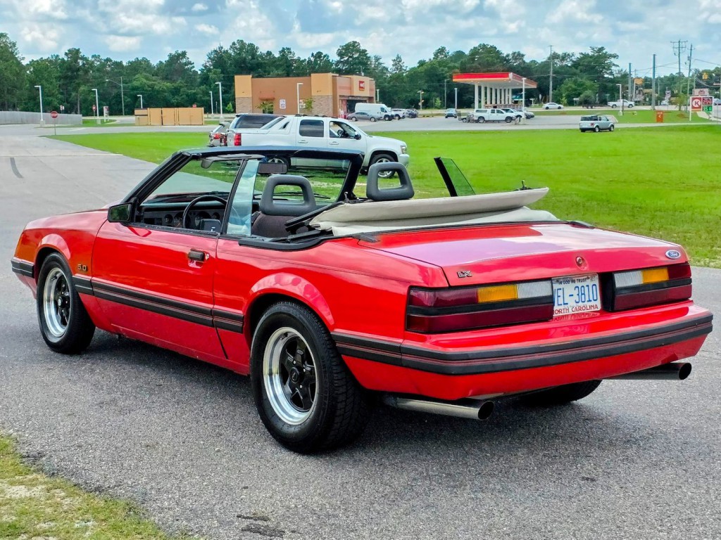 1984 Ford Mustang Image 54
