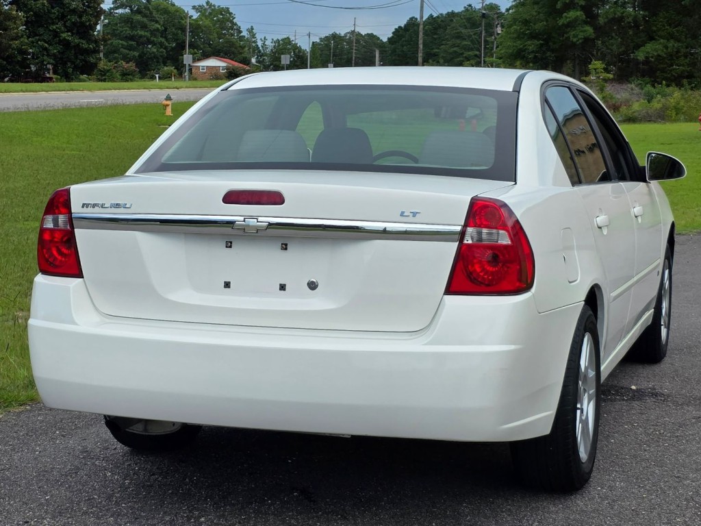 2007 Chevrolet Malibu Image 8