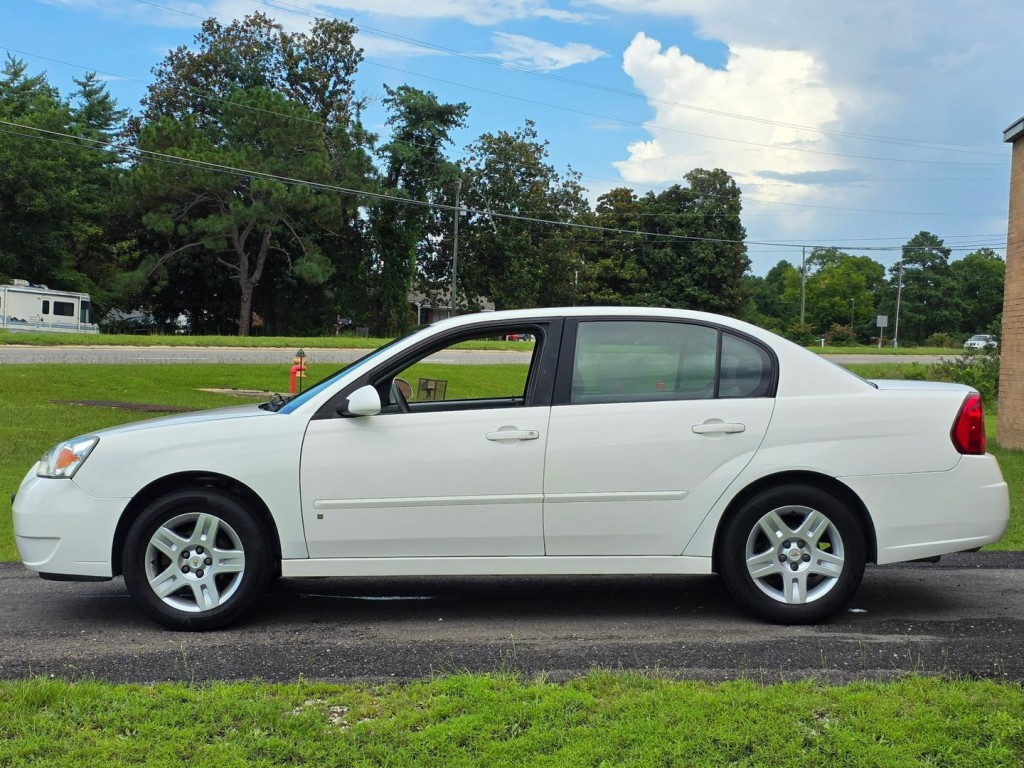 2007 Chevrolet Malibu Image 12
