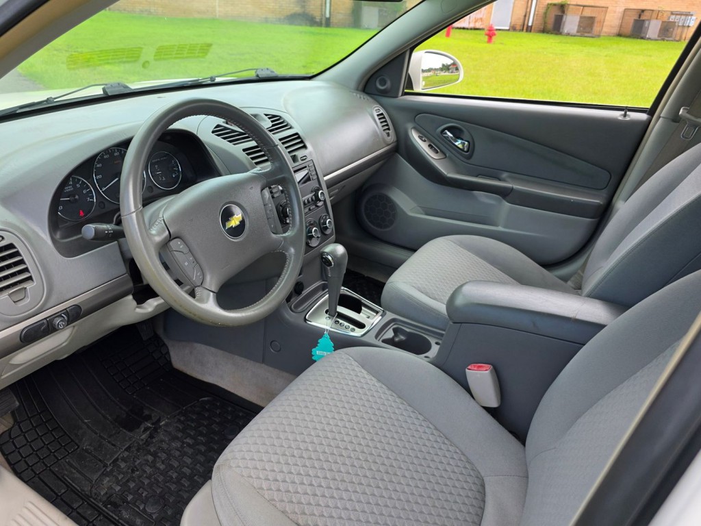 2007 Chevrolet Malibu Image 16