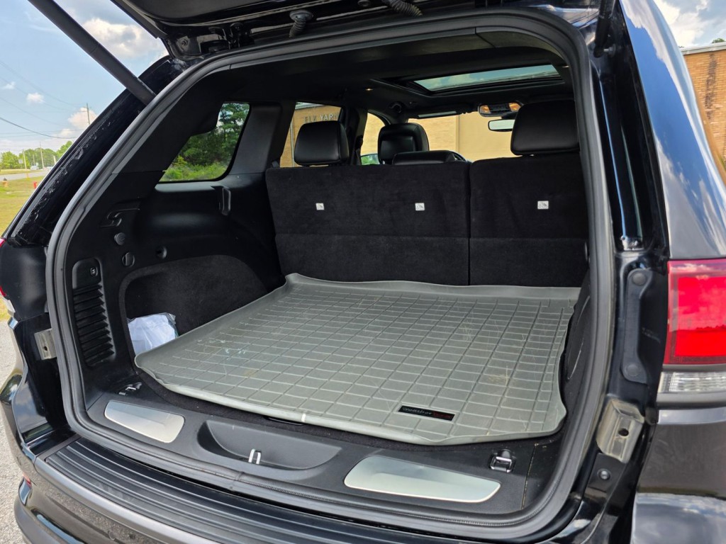 2018 Jeep Grand Cherokee Image 17
