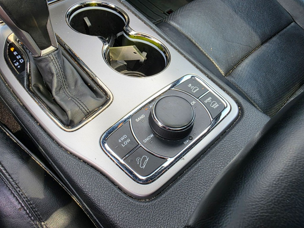 2018 Jeep Grand Cherokee Image 25