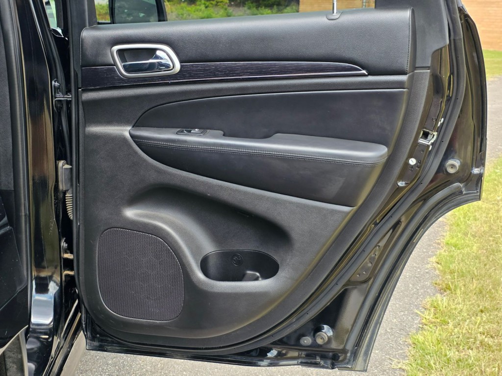 2018 Jeep Grand Cherokee Image 40