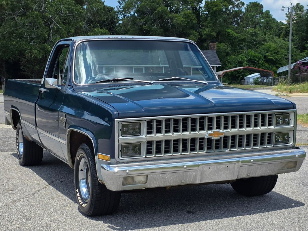 1982 Chevrolet C/K 10 Image 4