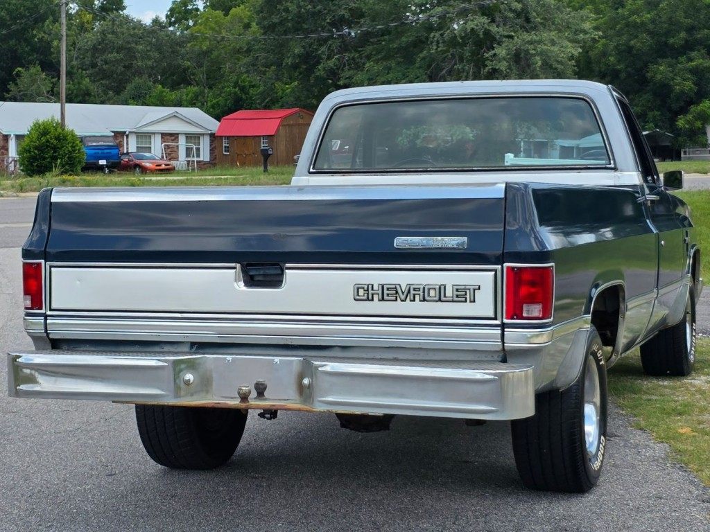 1982 Chevrolet C/K 10 Image 8