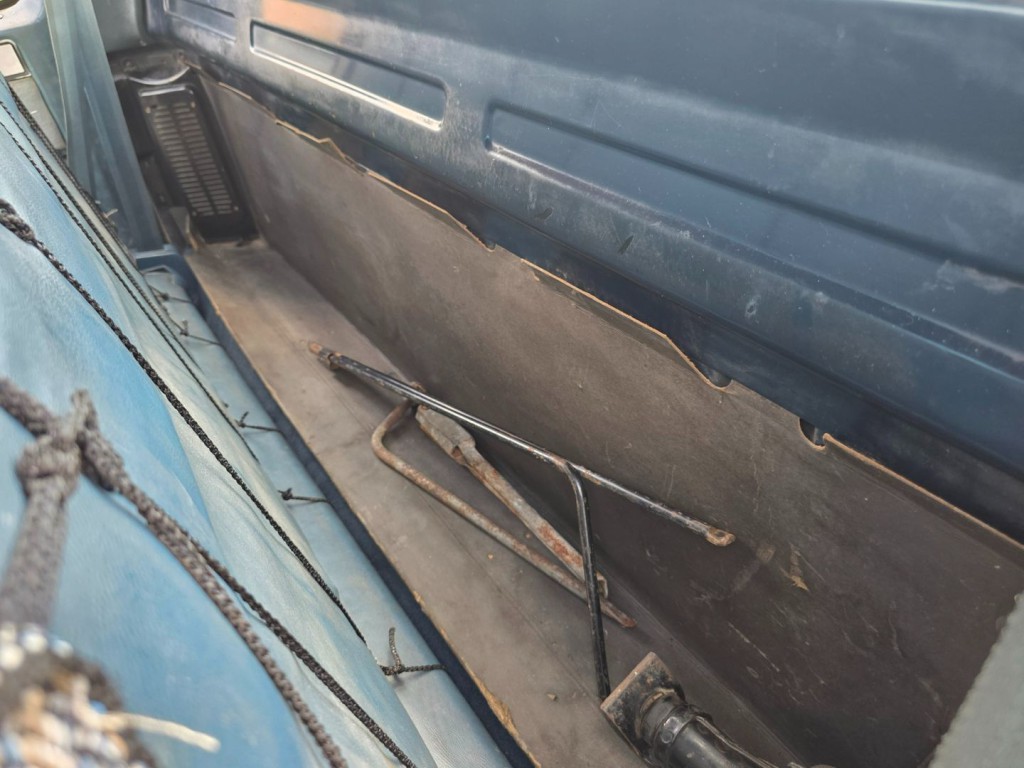 1982 Chevrolet C/K 10 Image 28
