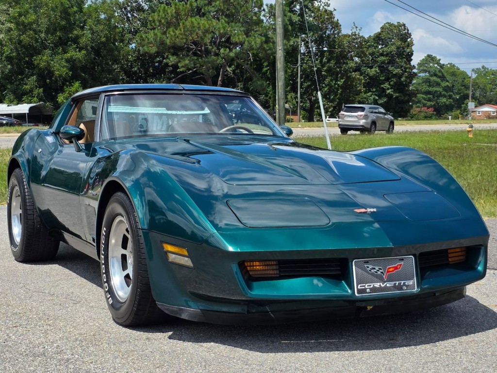 1982 Chevrolet Corvette Image 4