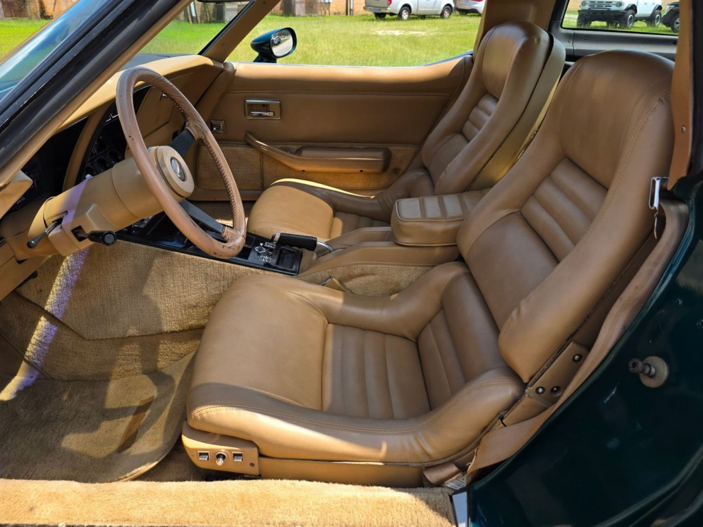 1982 Chevrolet Corvette Image 19