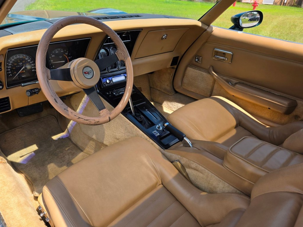 1982 Chevrolet Corvette Image 20