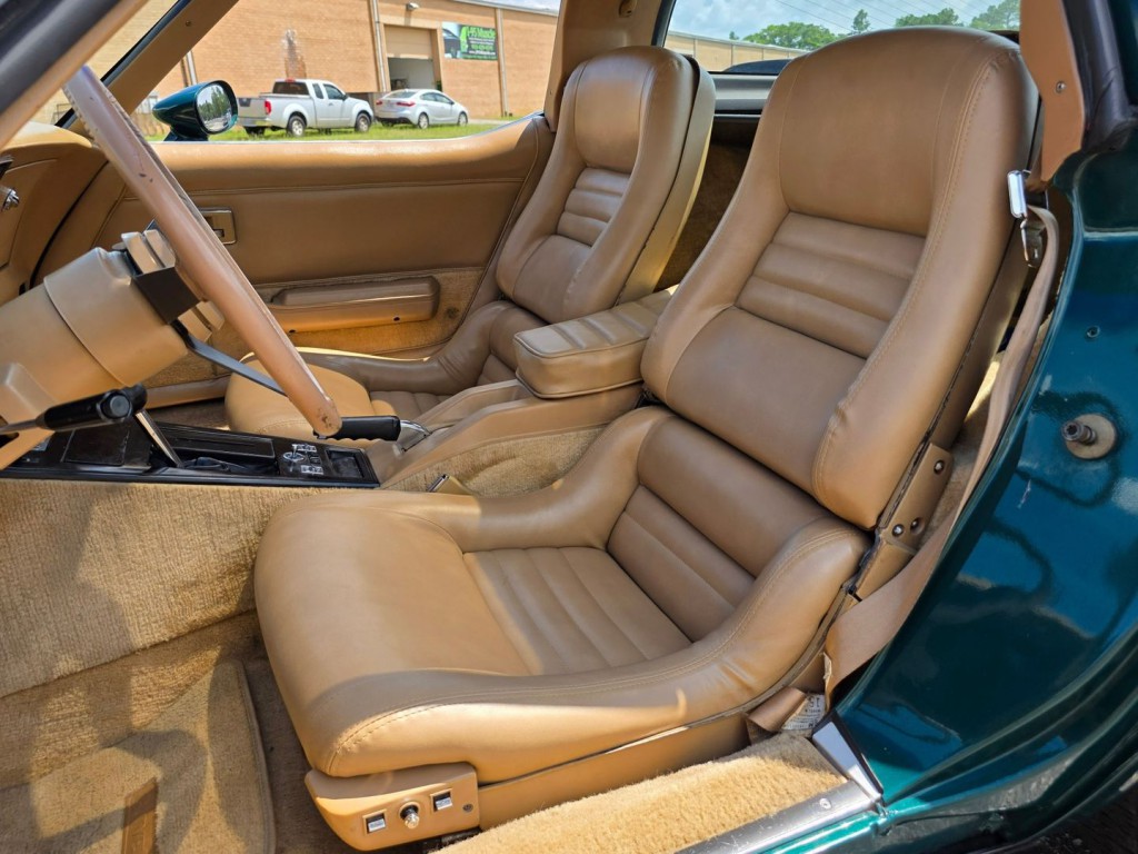 1982 Chevrolet Corvette Image 29