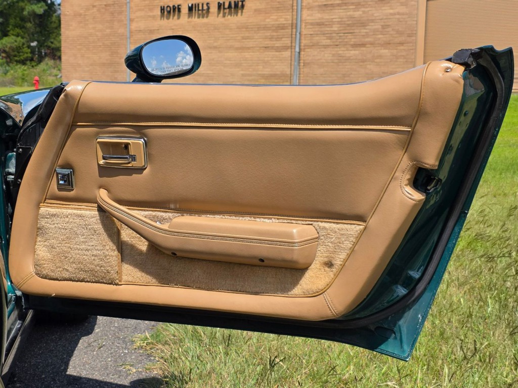 1982 Chevrolet Corvette Image 40