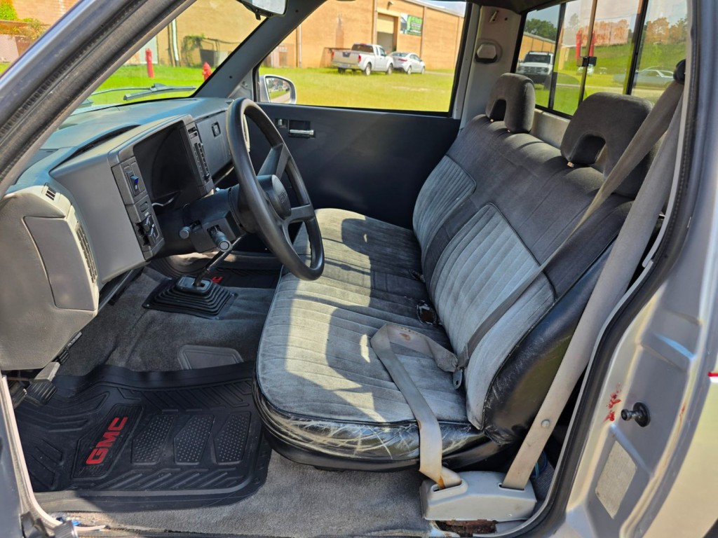 1993 GMC Sonoma Image 15