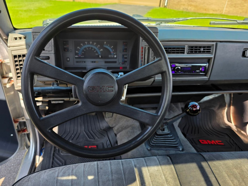 1993 GMC Sonoma Image 17