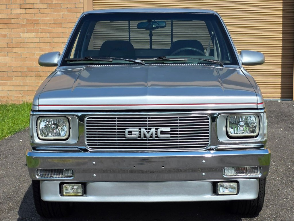 1993 GMC Sonoma Image 32