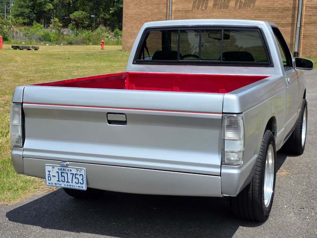 1993 GMC Sonoma Image 8