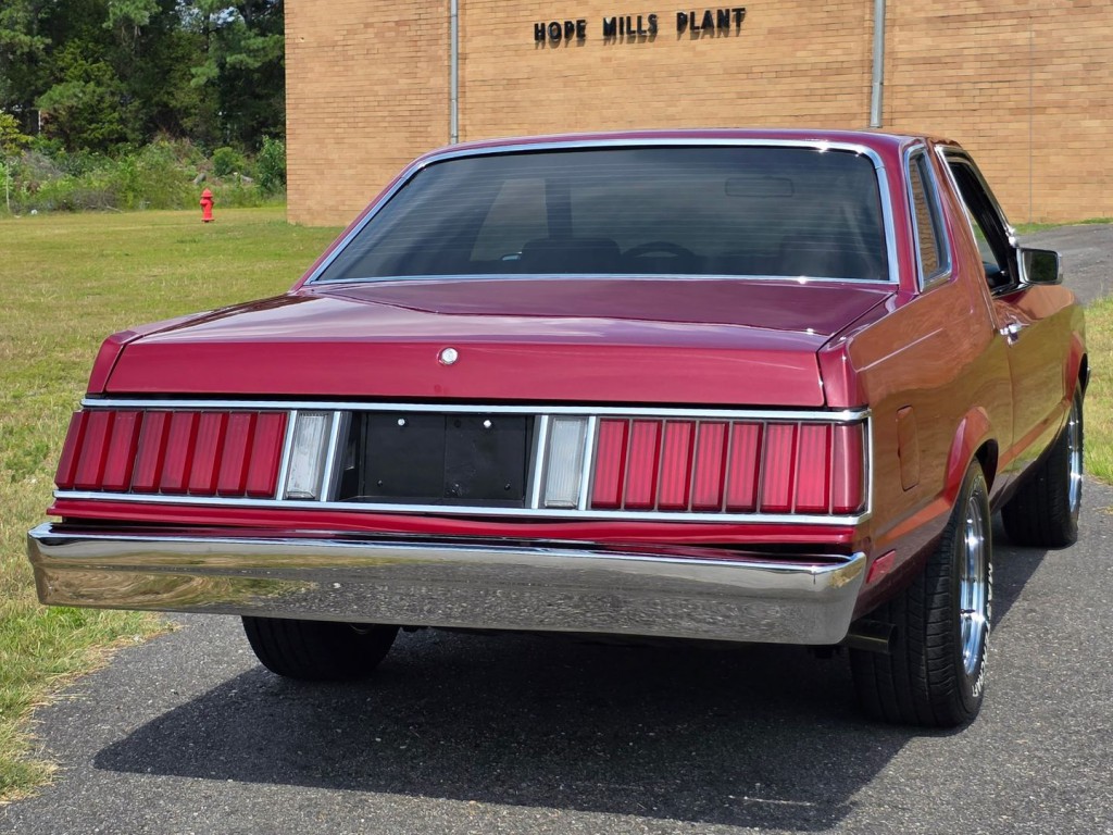 1978 Ford Fairmont Image 8