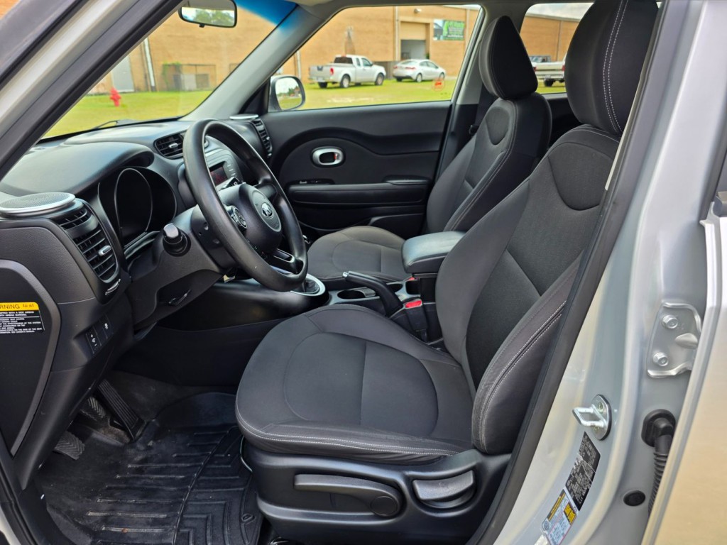 2015 Kia Soul Image 15