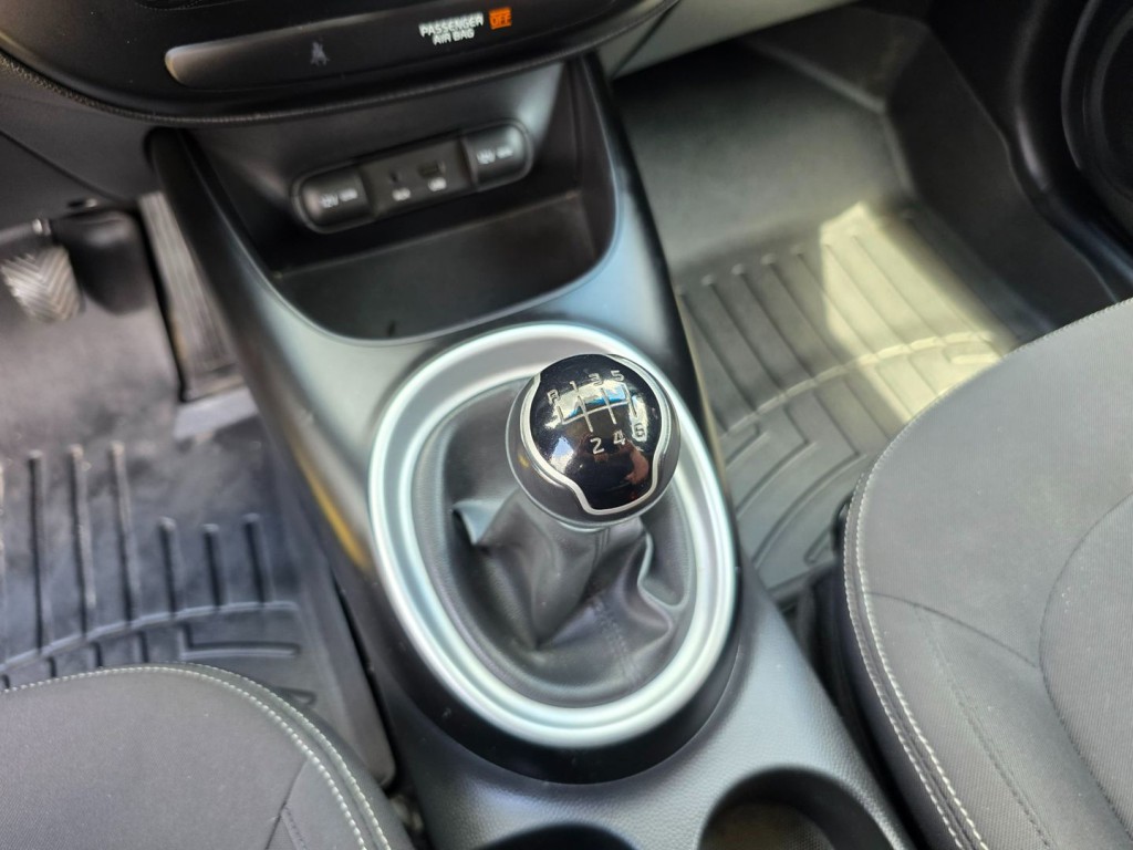 2015 Kia Soul Image 20