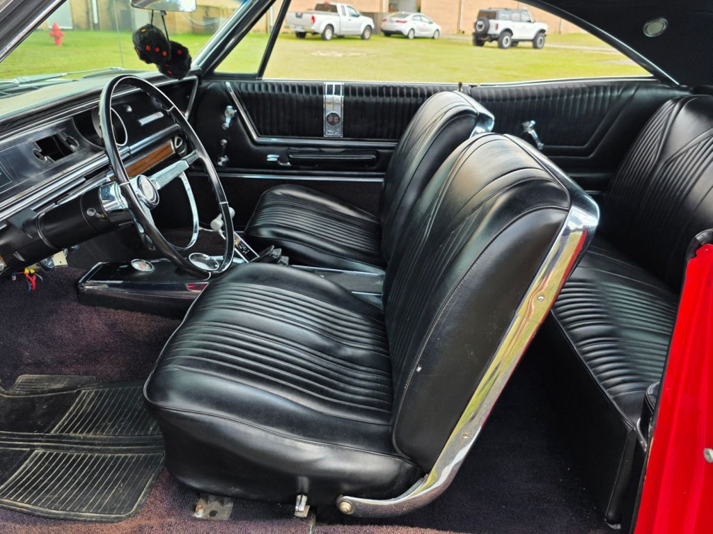 1965 Chevrolet Impala Image 15