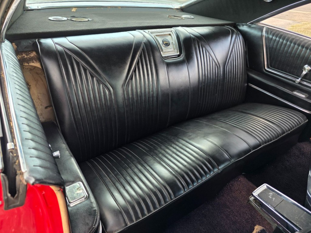 1965 Chevrolet Impala Image 27