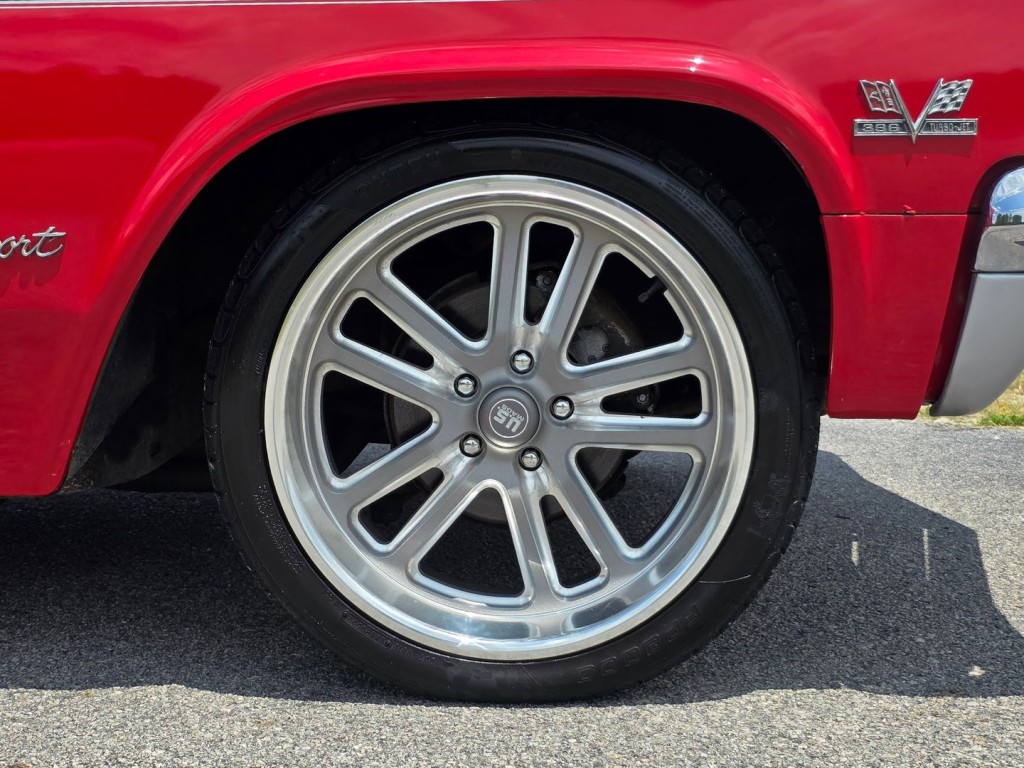 1965 Chevrolet Impala Image 50
